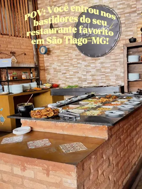 O bufê do Restaurante Vó Lourdes, em São Tiago, antes de abrir
